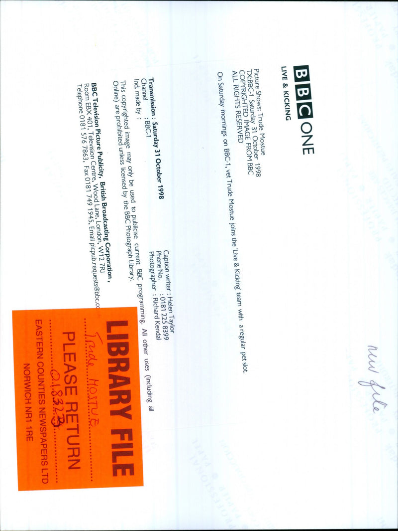 BRITISH IMAGE WRITER TELEVISION INCLUDING - Vintage Photograph