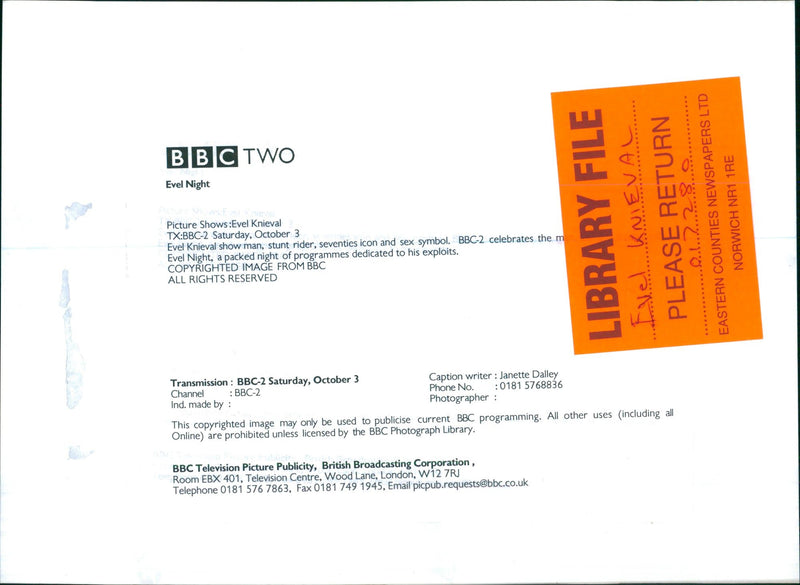 1945 THIS ED IMAGE BRITISH WRITER TELEVISION INCLUDING - Vintage Photograph