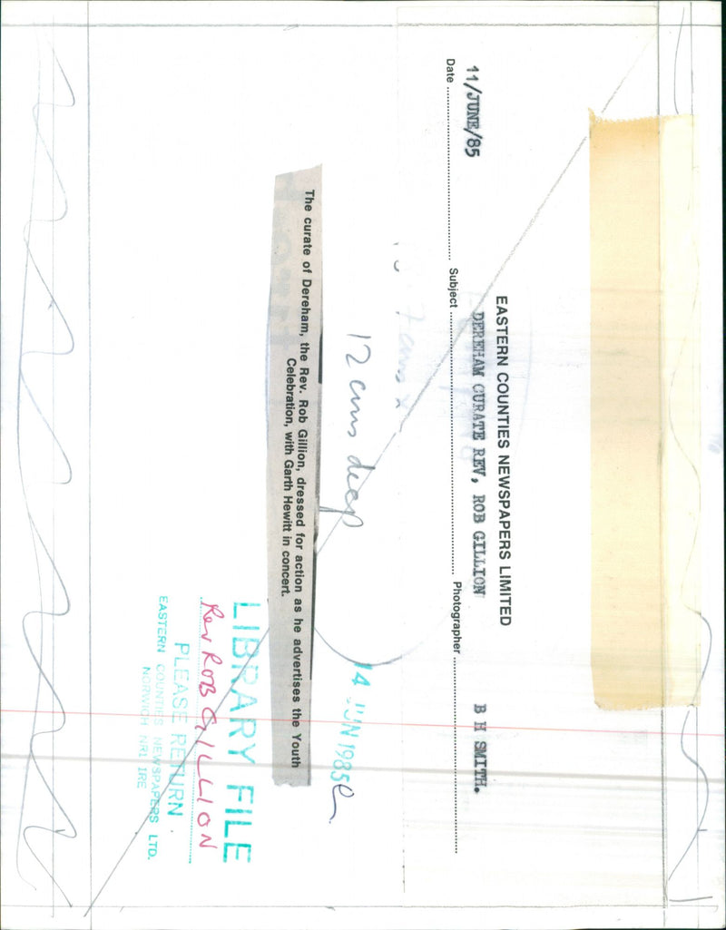 SMITH ROBERT CONCERT - Vintage Photograph