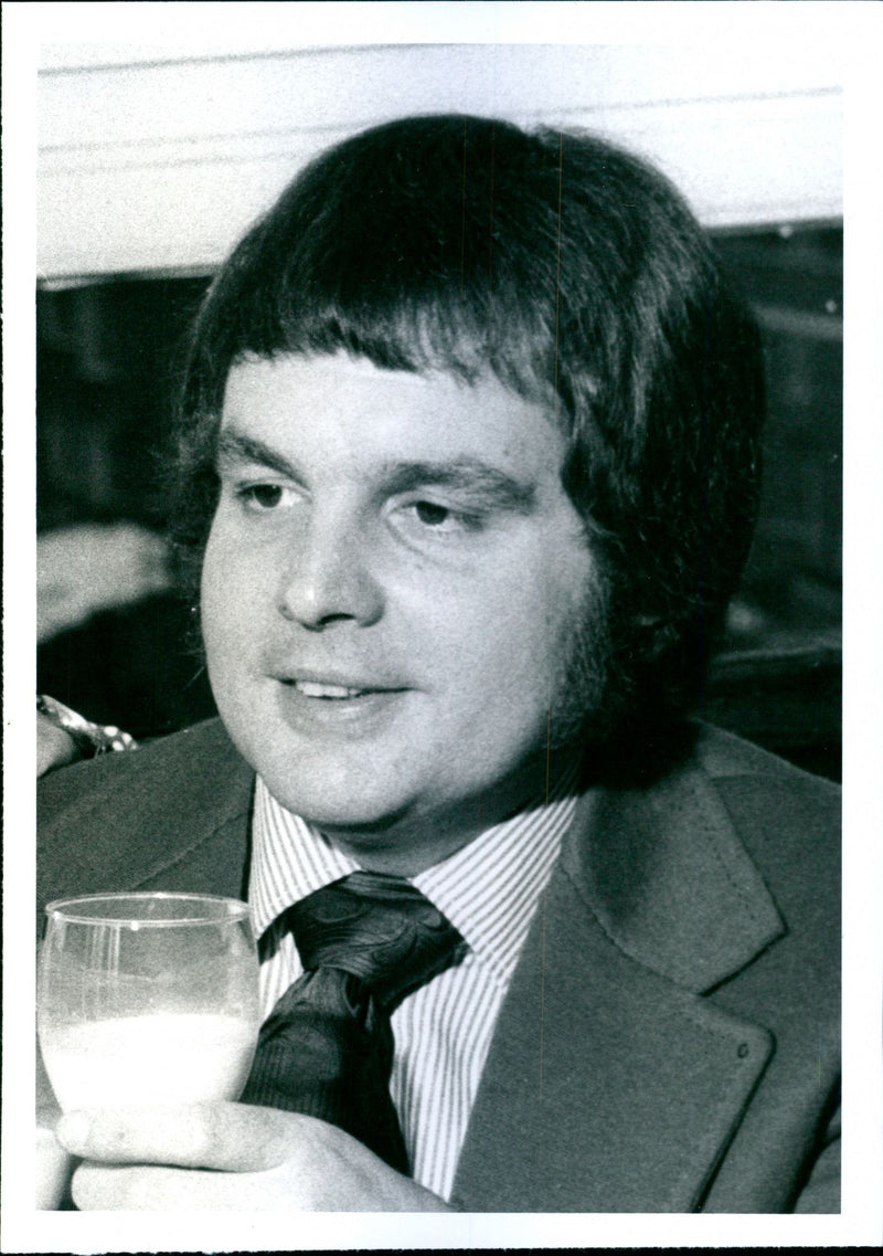 1973 PHOTOGRAPHED SERIES WRITER - Vintage Photograph