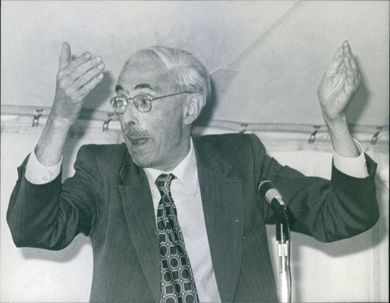Dr. Magnus Pyke - Vintage Photograph