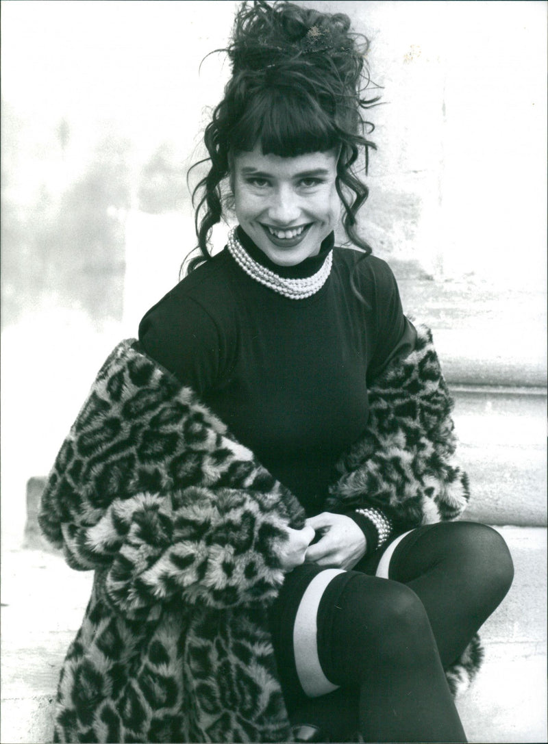 FASHION SERIES BLACK MUSIC TELEVISION - Vintage Photograph