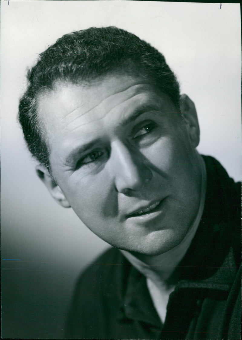 Anthony Quayle - Vintage Photograph