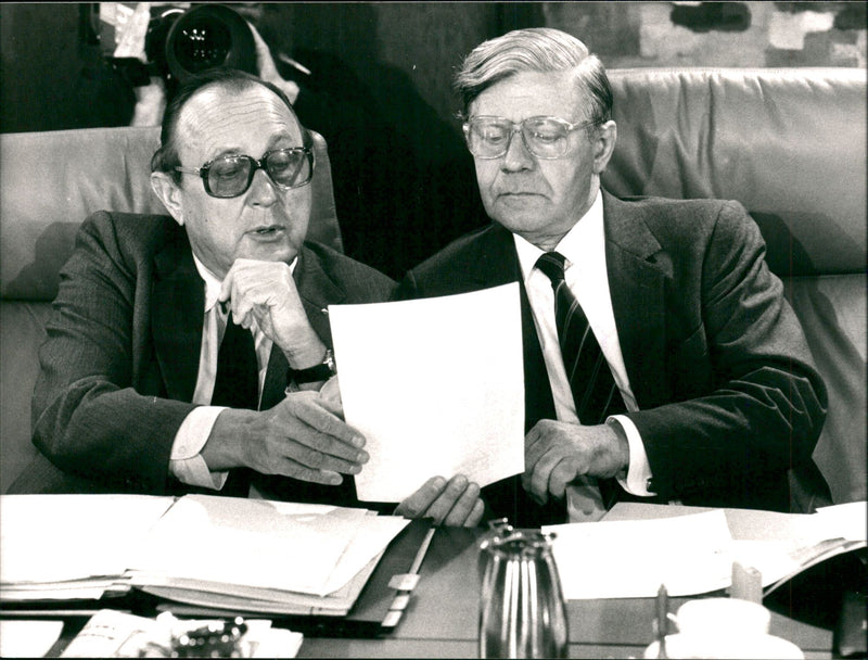 Helmut Schmidt With DIETRICH CENSCHER - Vintage Photograph