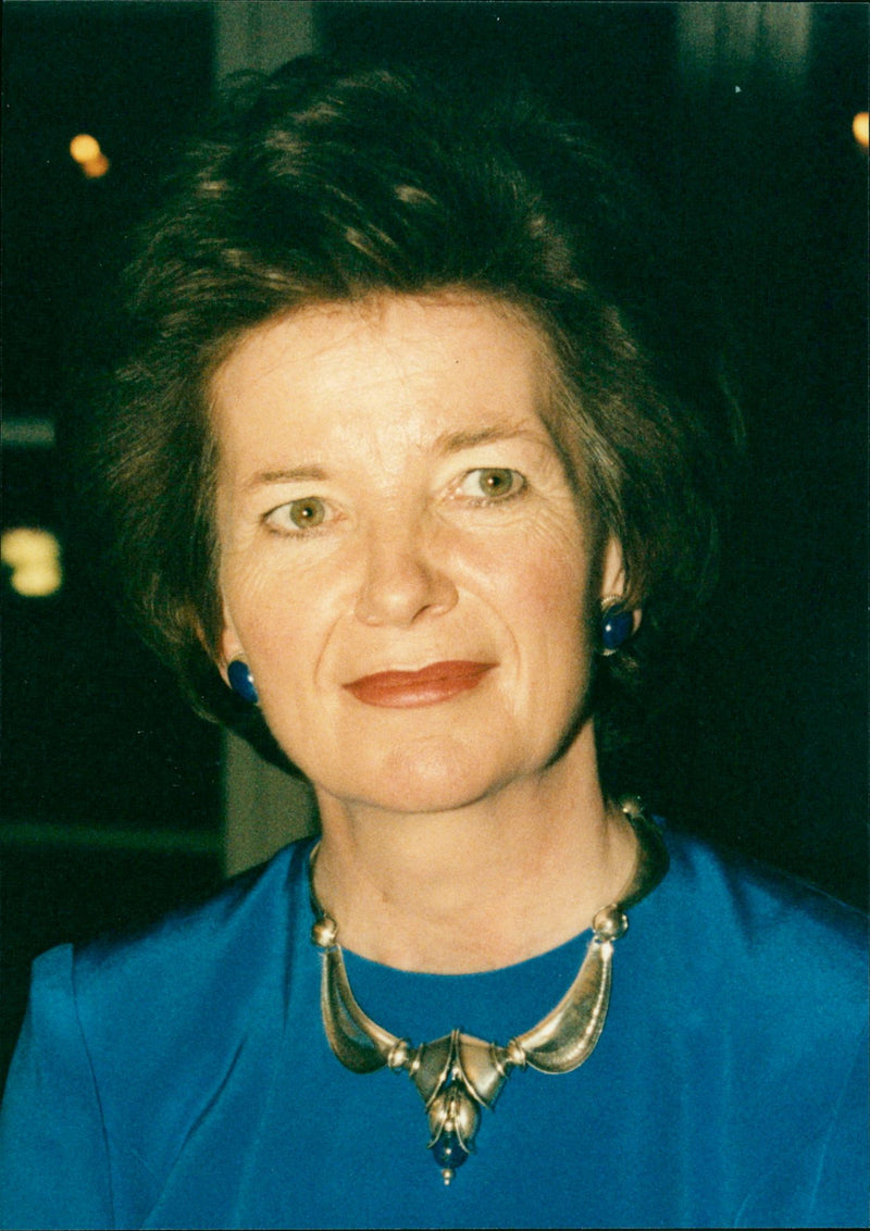 Mary Robinson. - Vintage Photograph