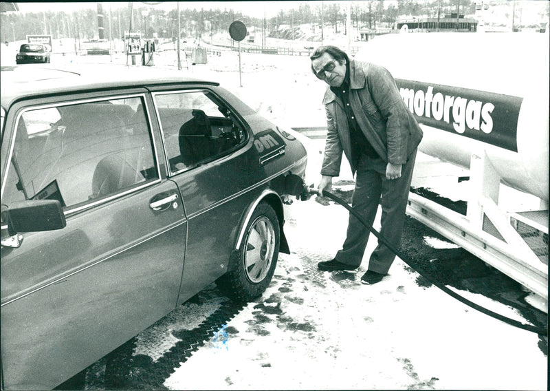 Gas-fuelled cars. - Vintage Photograph