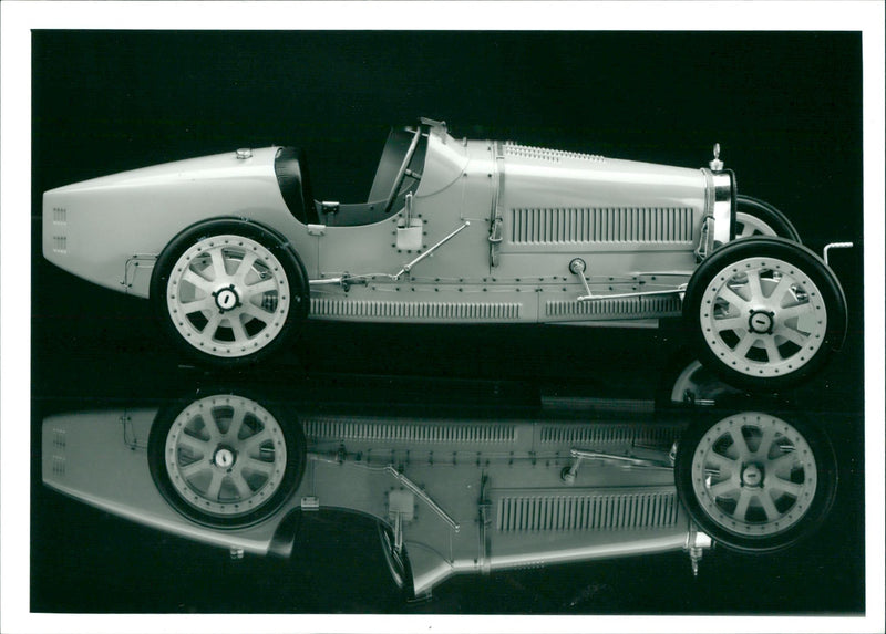 The cars. Bugatti 1924, type 35 - Vintage Photograph