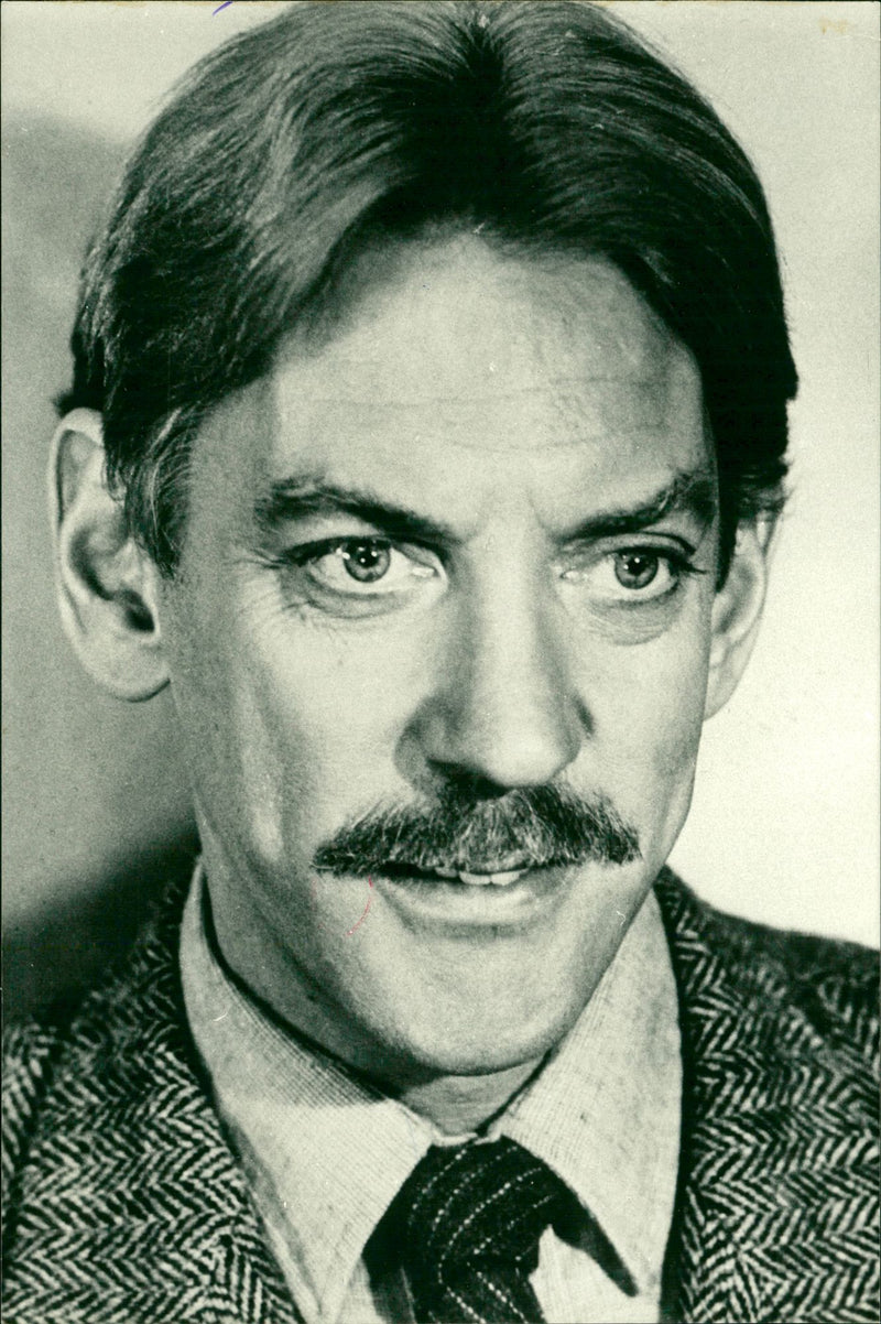 Donald Sutherland - Vintage Photograph