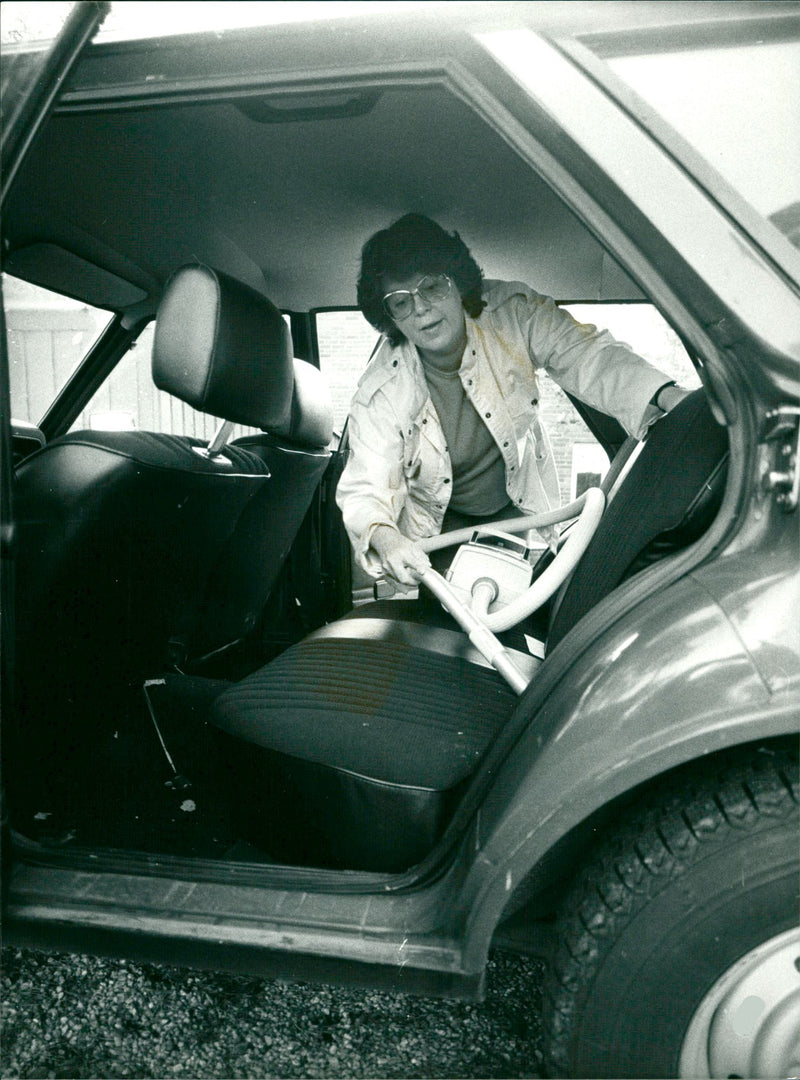 CARS: Wash - Vintage Photograph