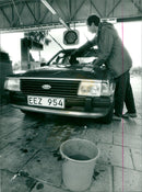 CARS: Wash - Vintage Photograph