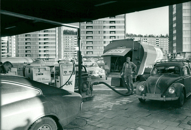 REAL CARS: Tankers - Vintage Photograph