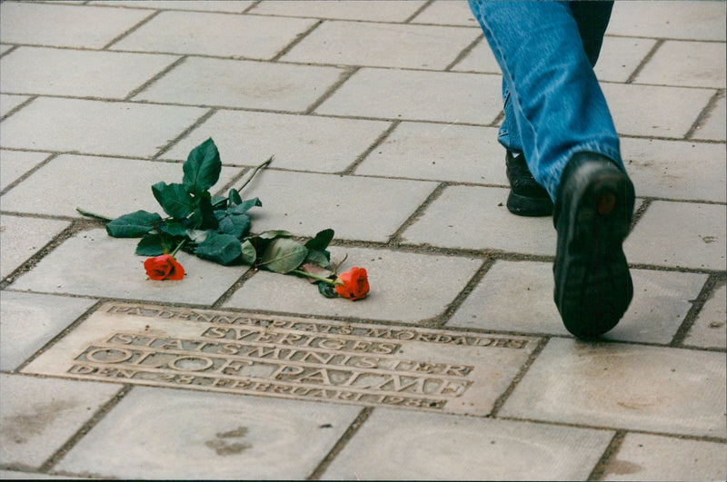 Prime Minister's of Sweden Olof Palme's death - murder scene - Vintage Photograph