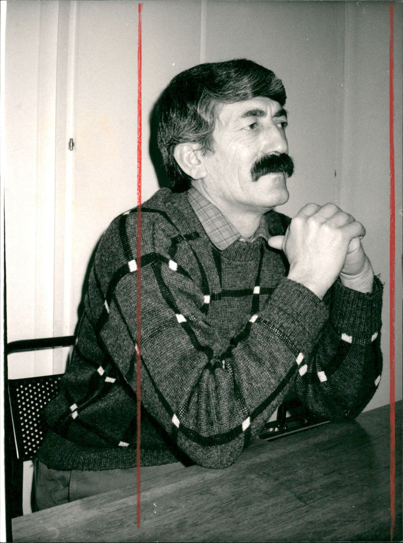 LAWYER HAS MOST MURDER KURDISH AFTER PHOTOGRAPH PAIRS PALMES OUT AND YILDIR - Vintage Photograph