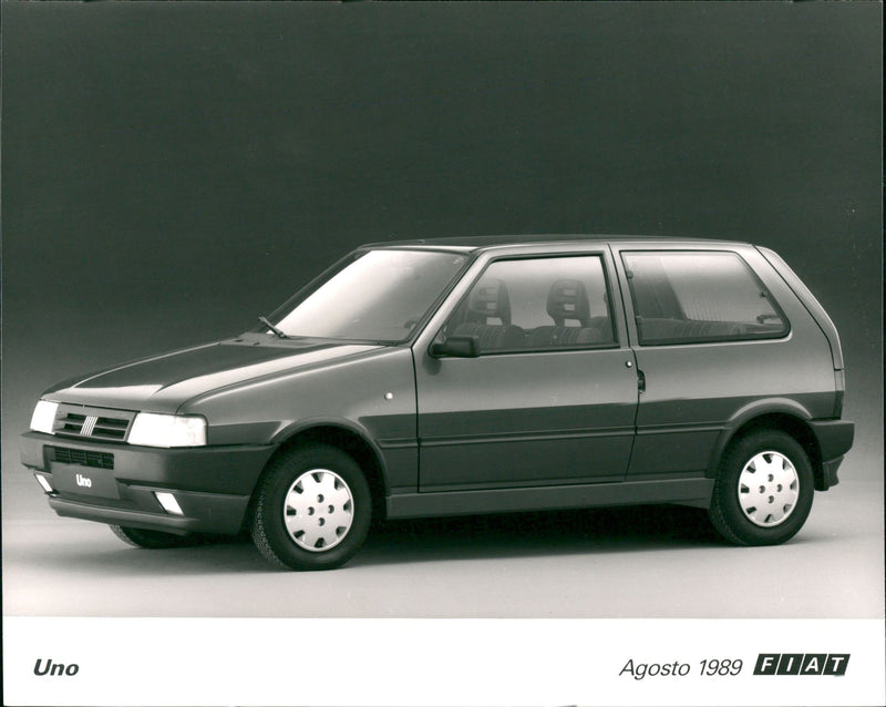 Fiat UNO - Vintage Photograph