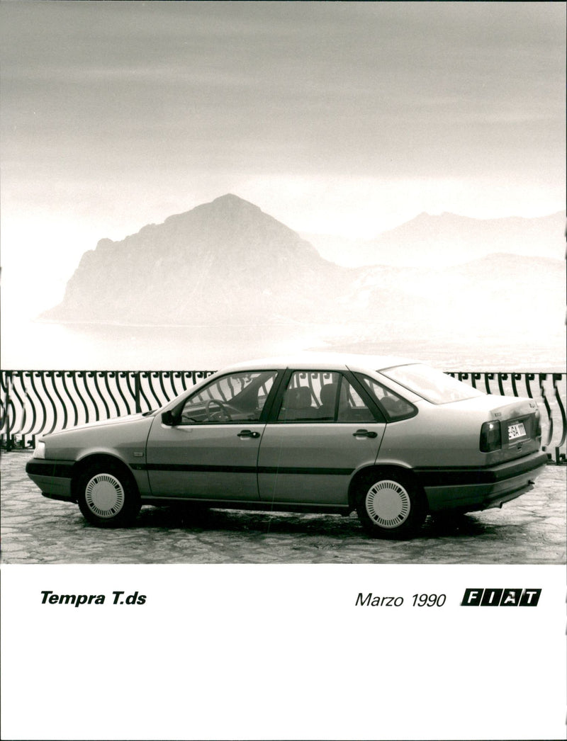 Fiat Tempra T. ds - Vintage Photograph