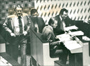 Sven Andersson (fp) after a conversation with Staffan Burenstam-Linder during the Riksdag 1977. - Vintage Photograph