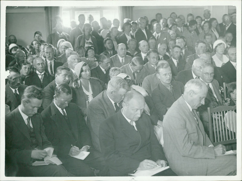 The players in the Kreuger Kraschen - Vintage Photograph