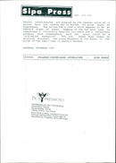 1995 BISCHOFF GREEN LLANDS POS DAUGHTER PRESS NAMED APPEARS - Vintage Photograph