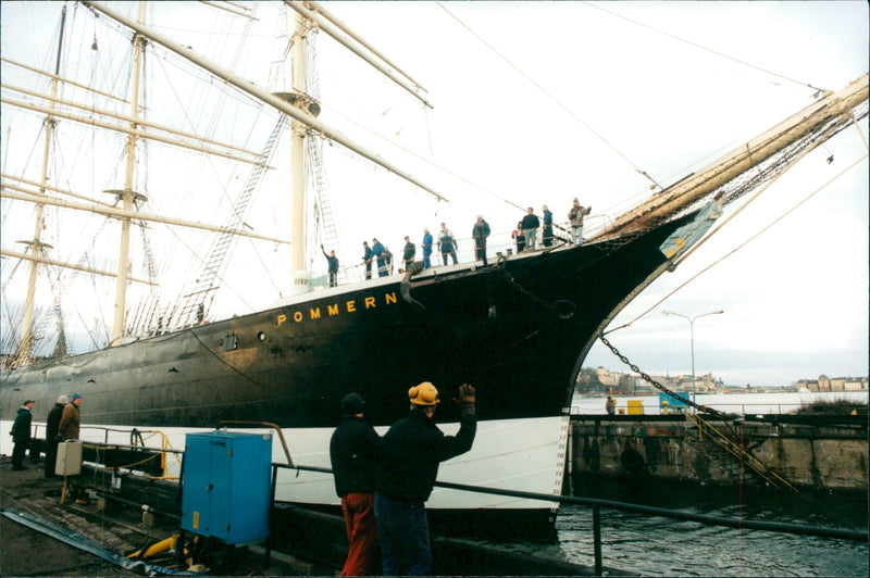 SHIPS: Pomerania - Vintage Photograph