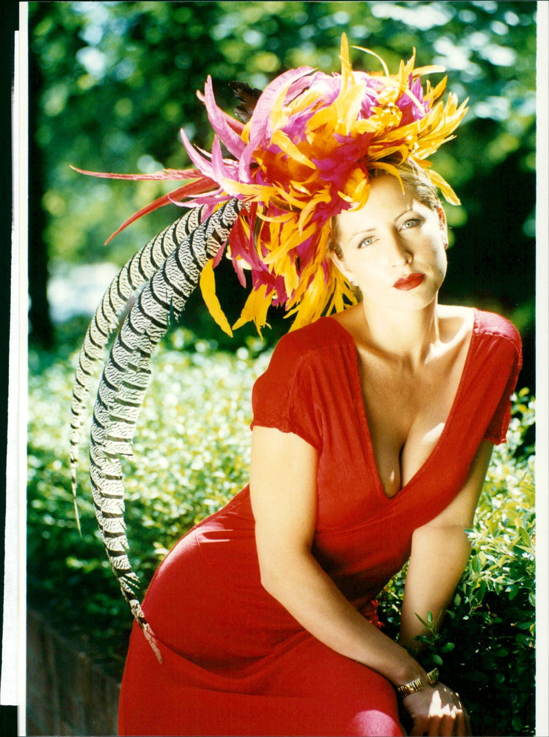 Photo model Heather Mills in spring hat by David Schilling - Vintage Photograph