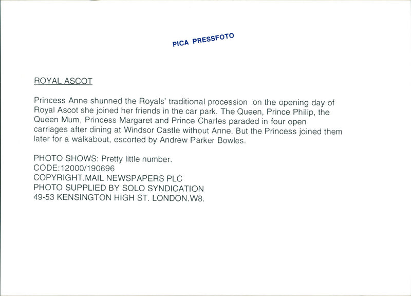 Model in hat - Vintage Photograph