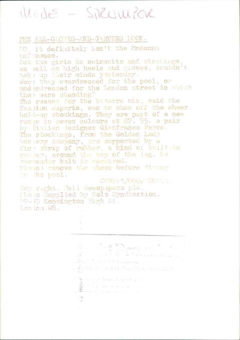 Models show nylon stockings in London - Vintage Photograph