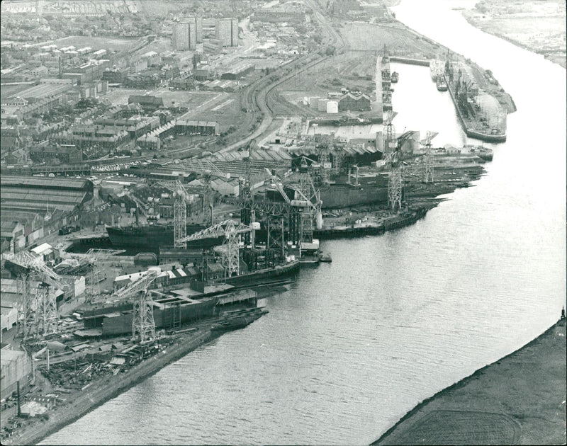 Clyde shipyard - Vintage Photograph