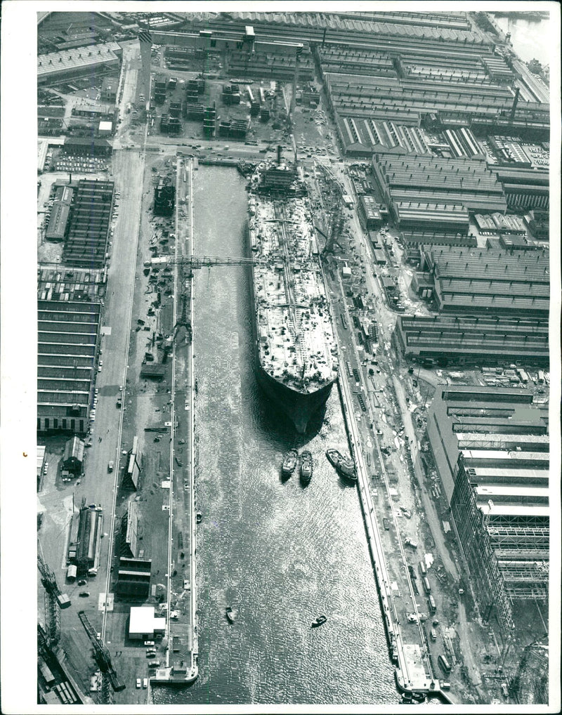 Oil tanker "Esso Ulidia" at Harland and Wolff shipyard - Vintage Photograph