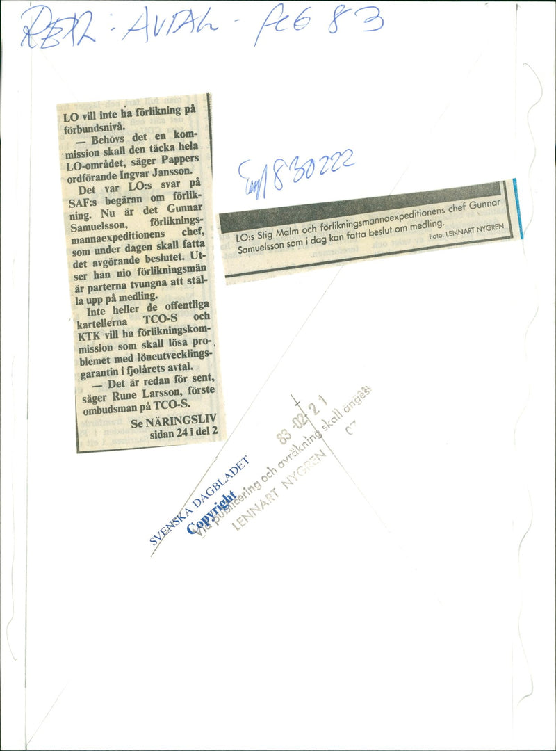 LO's Stig Malm and settlement expedition Chief Gunnar Samuelsson, who can decide on mediation. - Vintage Photograph