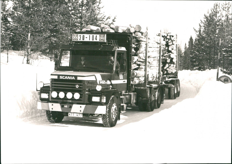 Scania 142 - Vintage Photograph