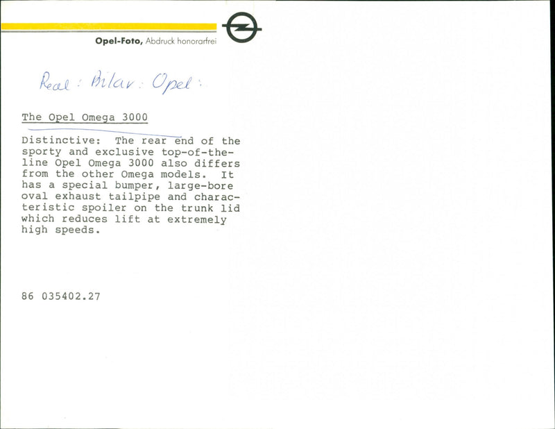 The cars: Opel Omega 3000 - Vintage Photograph