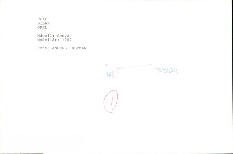 The cars: Opel Omega 1987 - Vintage Photograph