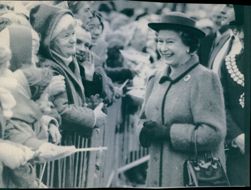 Queen Elizabeth II meet with the people - Vintage Photograph