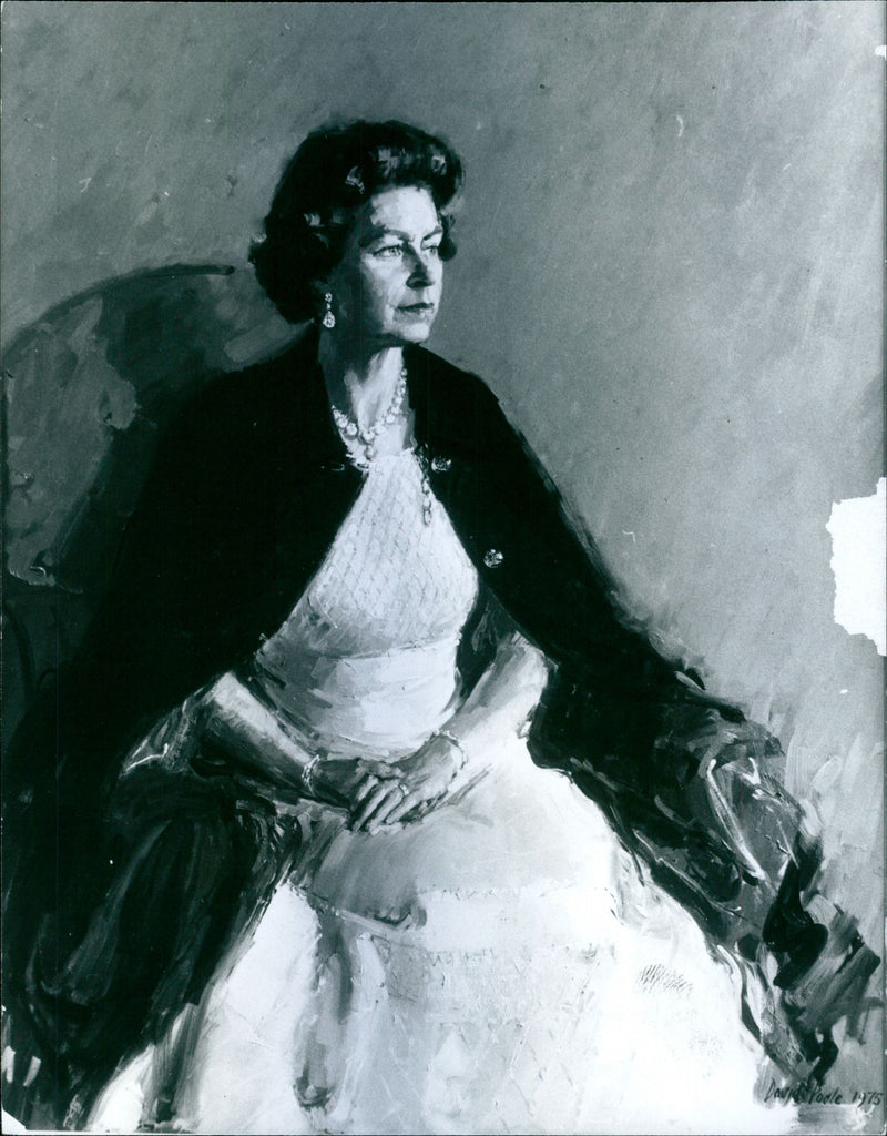 Painted portrait of Queen Elizabeth II Captain-General of the Royal Artillery, painted by David Poole - Vintage Photograph