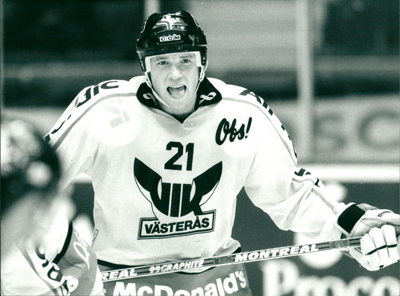 Berglund, Bo Ice Hockey - Vintage Photograph