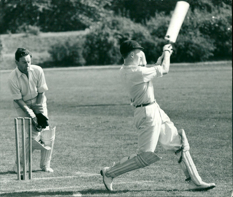 Cricket in Raw lambshov - Vintage Photograph