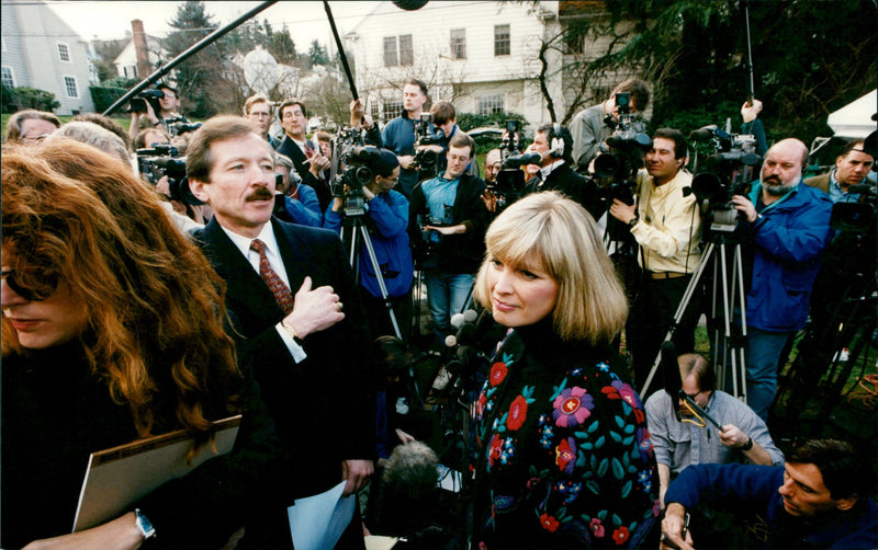 Tonya Harding's coach and Dennis Rawlinson hold a press conference regarding the attack on Nancy Kerrigan - Vintage Photograph