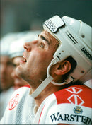 Eric Lindros is a canadian professional ice hockey player. - Vintage Photograph