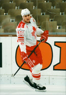 Eric Lindros is a canadian professional ice hockey player. - Vintage Photograph