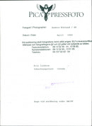 Eric Lindros is a canadian professional ice hockey player. - Vintage Photograph