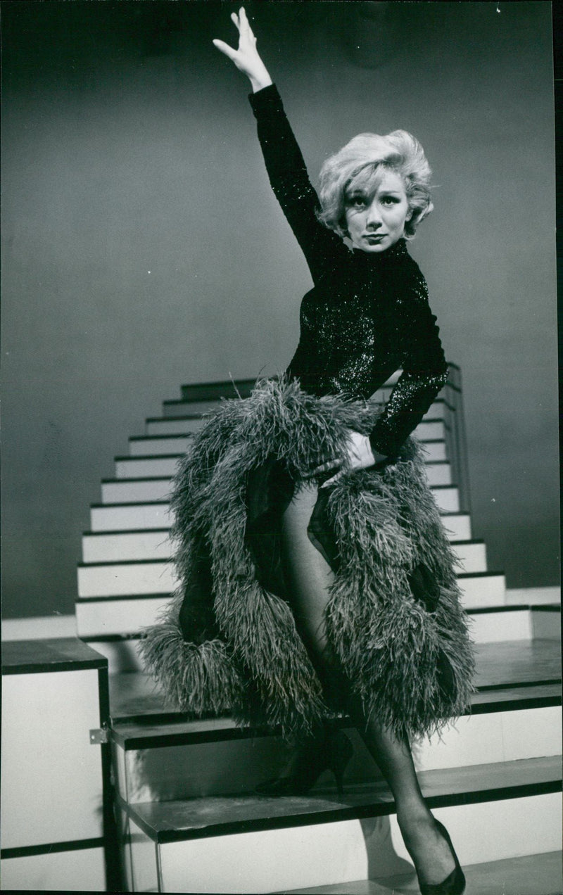 1961 TELEVISION DANCER - Vintage Photograph