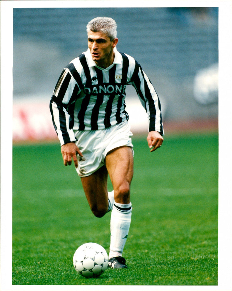 Fabrizio Ravanelli Football Player Italy - Vintage Photograph