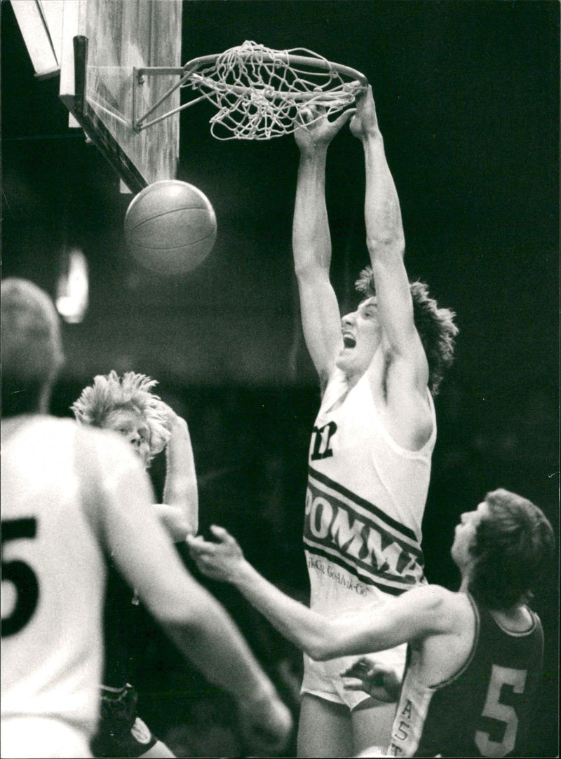 Roland Rahm, Swedish basketball player. - Vintage Photograph