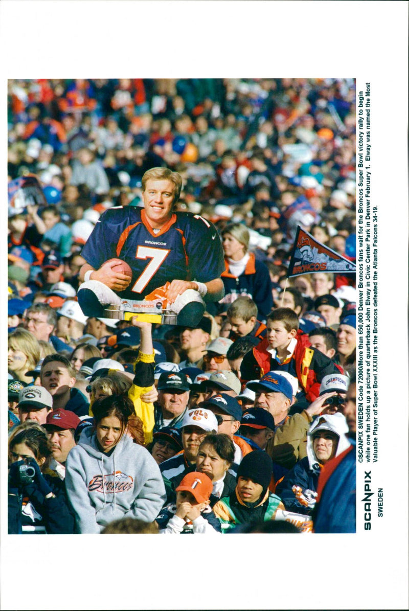 American Football - Denver Broncos vs. Atlanta Falcons - Vintage Photograph