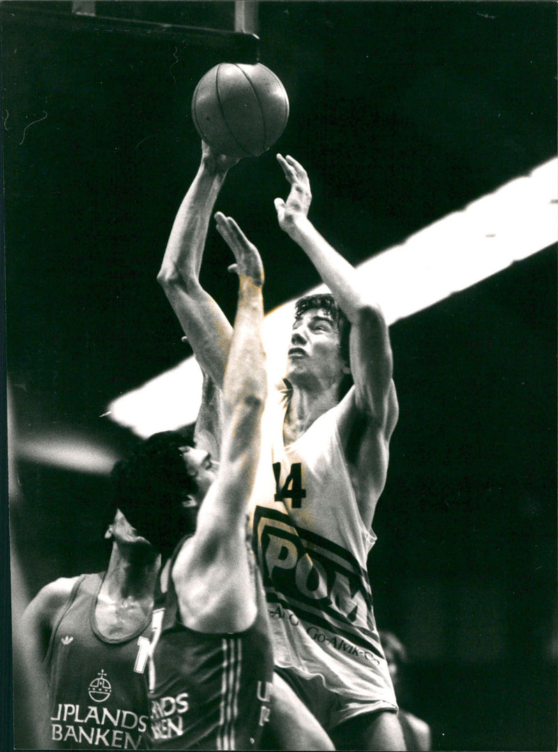 Basketball - Sten Feldreich - Vintage Photograph