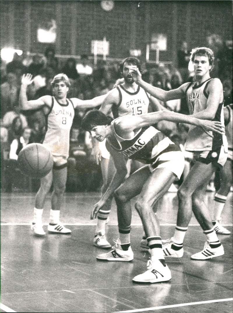 Basketball - Sten Feldreich - Vintage Photograph