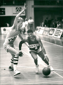Bo Alvin Dukes, American basketball player. - Vintage Photograph