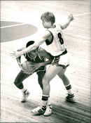 Bo Alvin Dukes, American basketball player. - Vintage Photograph