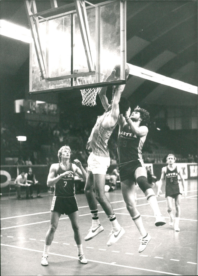 Joon-Olof Karlsson is a Södertälje basketball player. - Vintage Photograph