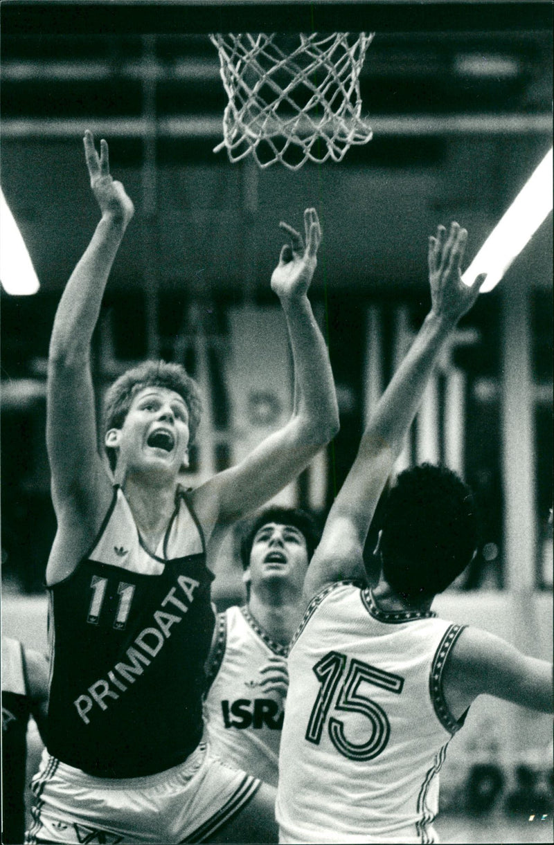 Basket: international - Vintage Photograph